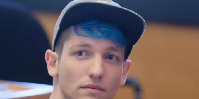 Rezo war 2019 einem breiten Publikum bekanntgeworden, als er mit dem Video «Zerstörung der CDU» viel Aufmerksamkeit erregt hatte - damals kurz vor der Europawahl. Foto: Henning Kaiser/dpa Rezo war 2019 einem breiten Publikum bekanntgeworden, als er mit dem Video «Zerstörung der CDU» viel Aufmerksamkeit erregt hatte - damals kurz vor der Europawahl. Foto: Henning Kaiser/dpa