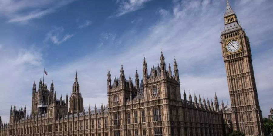 Der Westminster-Palast, Sitz des britischen Parlaments. Foto: Stefan Rousseau/PA Wire/dpa