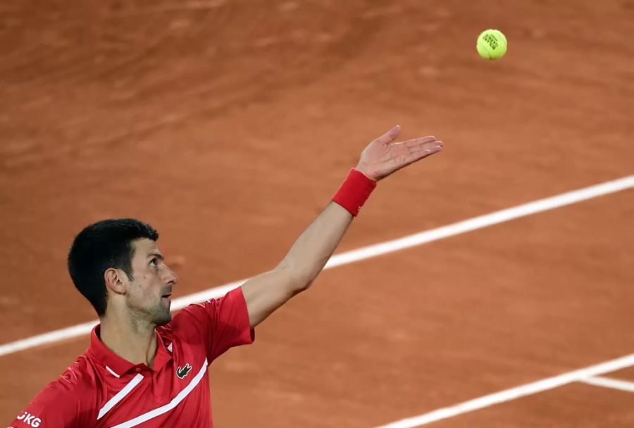 Der Spanier spielt um 15 Uhr gegen Novak Djokovic um den French-Open-Sieg.