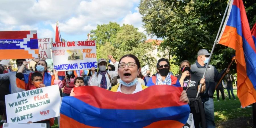 Proteste vor der türkischen Botschafterresidenz in Washington