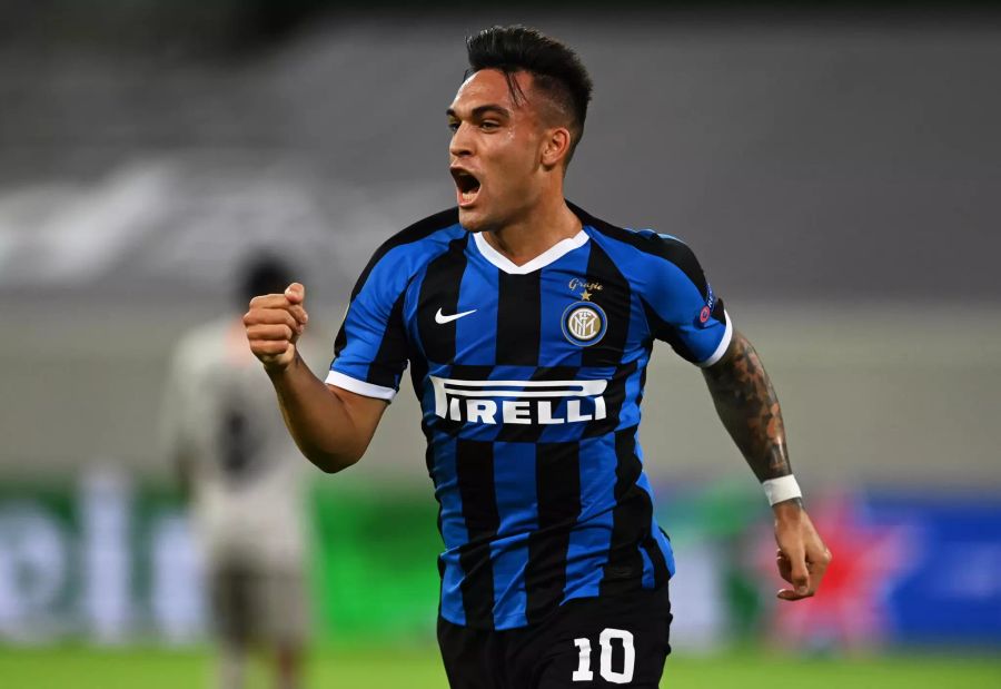 Inter-Knipser Lautaro Martinez wird mit einem Wechsel zum FC Barcelona in Verbindung gebracht.