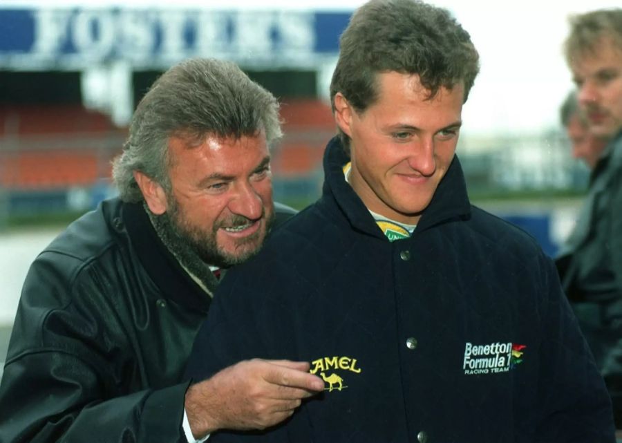 Michael Schumacher und Willi Weber in Silverstone 1992.