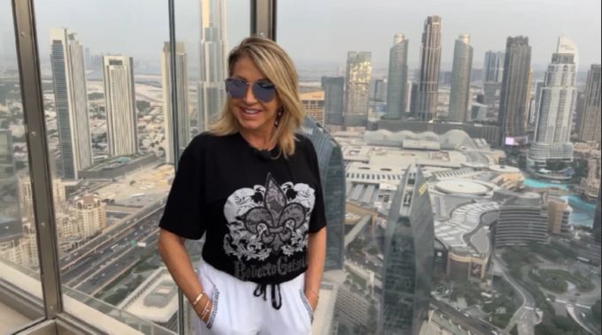 Die Geissens Frontfrau Carmen in Dubai mit ihren neuen, alten Rundungen. Carmen Geiss Geissens