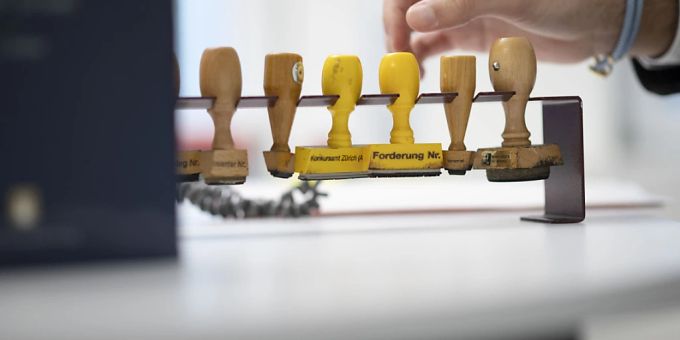 In der Schweiz bleibt die Zahl der Firmenpleiten auf einem hohen Niveau. (Symbolbild) Firmenpleiten