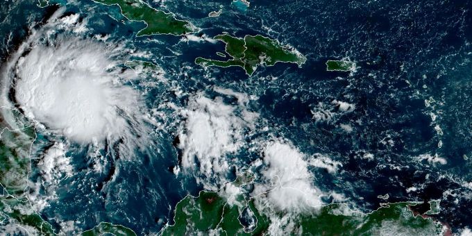 Belize City - Hurrikan «Lisa» erreicht Belizes Küste