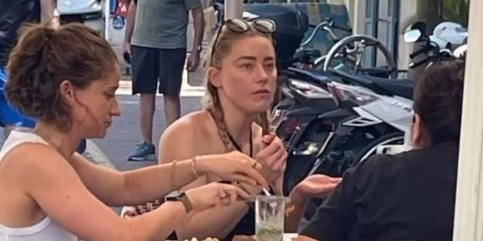 War am Prozess - Amber Heard mit kontroverser Journalistin gesichtet