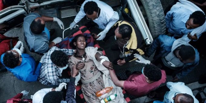 Verletzte zur Behandlung in Mekele Verletzte zur Behandlung in Mekele