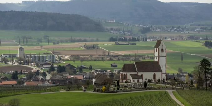 Die Kirche von Hallau SG. Hallau SG