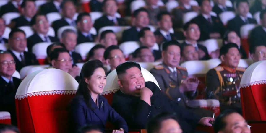 Ri Sol Ju und Kim Jong Un