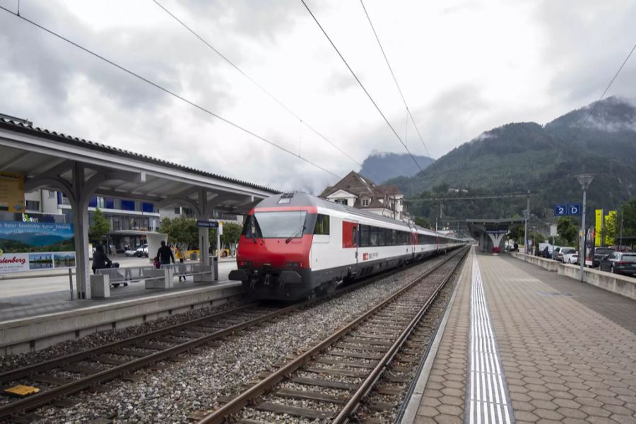 öffentlicher Verkehr