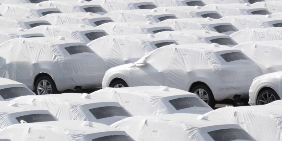 Deutschlands 100 börsennotierte Top-Konzerne haben einer Studie zufolge in diesem Jahr die schwierigen Rahmenbedingungen zu spüren bekommen. Wachstumstreiber war die Automobilindustrie. (Symbolbild)