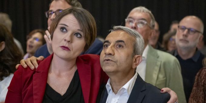 Die SP verliert einen Nationalratssitz im Kanton Basel-Stadt. Sarah Wyss (l) wurde wiedergewählt, Mustafa Atici (r) abgewählt (beide SP). SP Basel-Stadt
