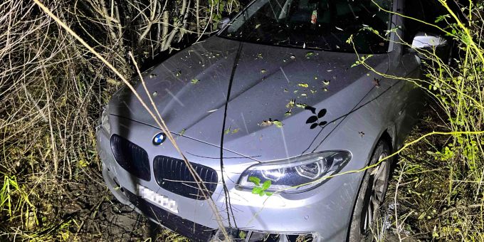 Buchs SG: Fahrer verursacht betrunken Unfall. Buchs SG