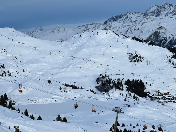 Ski Gondeln auf der Alp