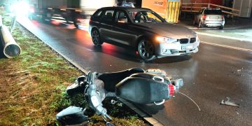 Eggersriet: Zusammenprall zwischen Auto und Motorrad