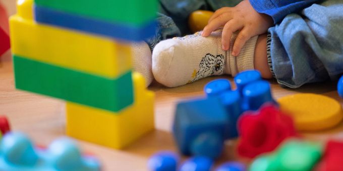 Das Geld vom Bund soll unter anderem in die Qualität der Kitas, etwa zur Förderung von frühkindlicher Bildung, investiert werden. Das Geld vom Bund soll unter anderem in die Qualität der Kitas, etwa zur Förderung von frühkindlicher Bildung, investiert werden.