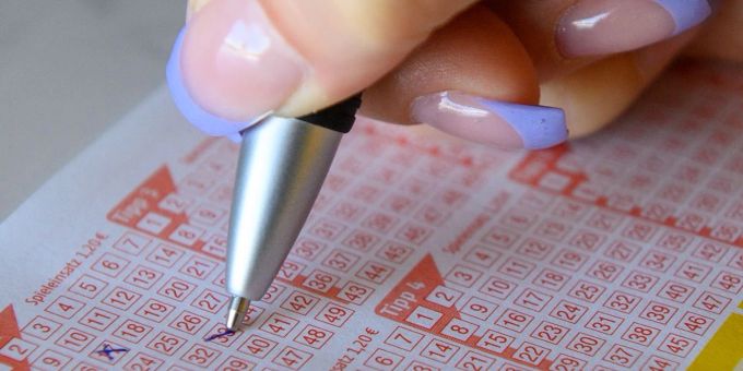 Magdeburg - Spieler meldet sich nicht - Lotto-Million verfallen