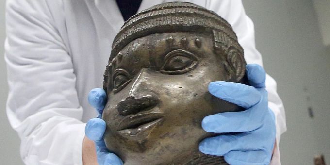 Debatte ausgelöst - Benin-Bronzen gehen zurück nach Nigeria