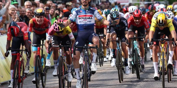 La Chaise-Dieu - Ende der Sieglosigkeit: Alaphilippe gewinnt zweite Etappe