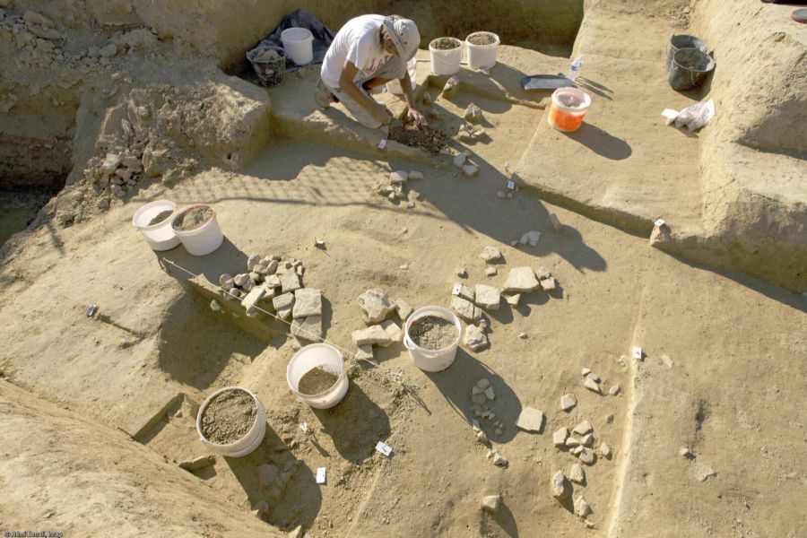 Archäologen haben in Frankreich eine steinzeitliche Siedlung entdeckt.