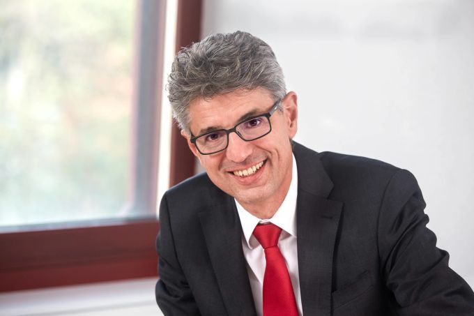 Schweizer Immobilien: Wohin geht die Reise? Nau.ch-Finanzexperte Stephan Lehmann-Maldonado hat Prof. Dr. Donato Scognamiglio, den Seismographen des Marktes, ausgefragt. Finanzen