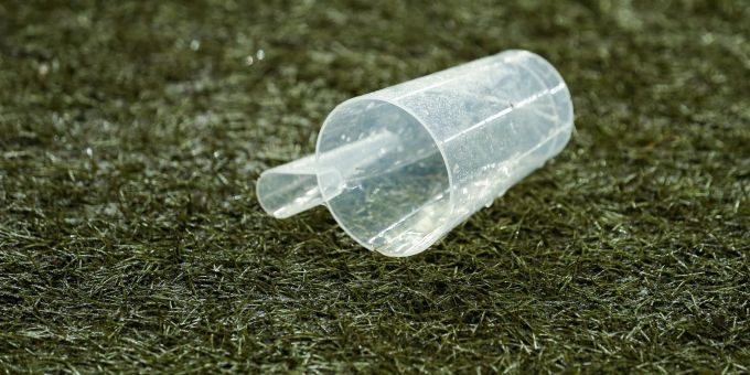 In den Niederlanden wurde ein Spiel nach einem Bierbecherwurf abgebrochen. (Symbolbild). In den Niederlanden wurde ein Spiel nach einem Bierbecherwurf abgebrochen. (Symbolbild).