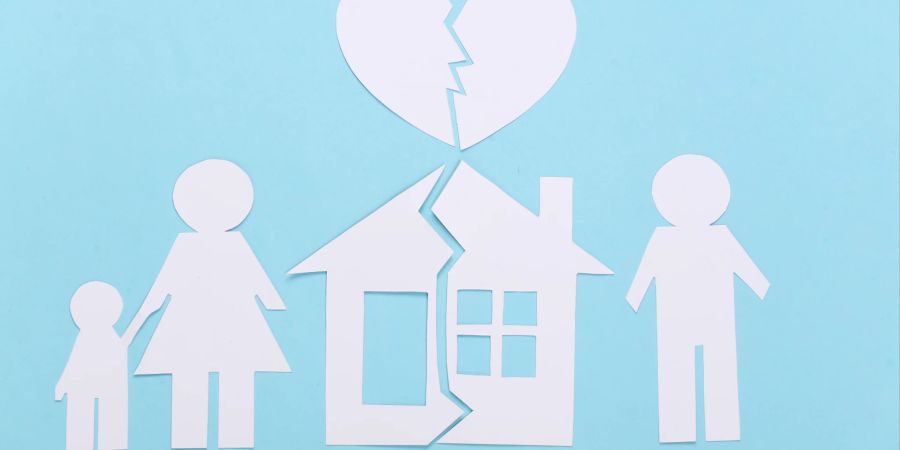 Nach einer Scheidung werden die Wohnverhältnisse neu geordnet. Das emotionale Wohlbefinden der Kinder steht dabei an erster Stelle.
