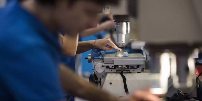 Die Schweizer Wirtschaft wird laut der neusten Prognose schrumpfen. Wirtschaft