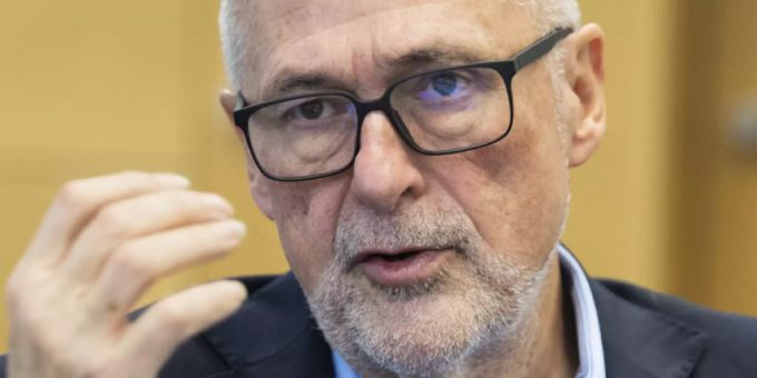 Peter Gilliéron präsidiert seit Juni 2009 Präsident den Schweizer Fussball-Verband