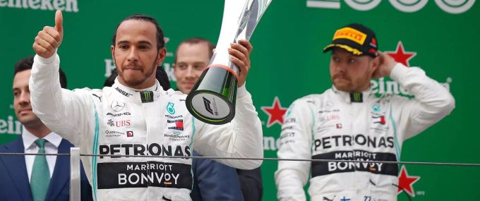 Das hat sich Valtteri Bottas wohl anders vorgestellt. Formel 1 China