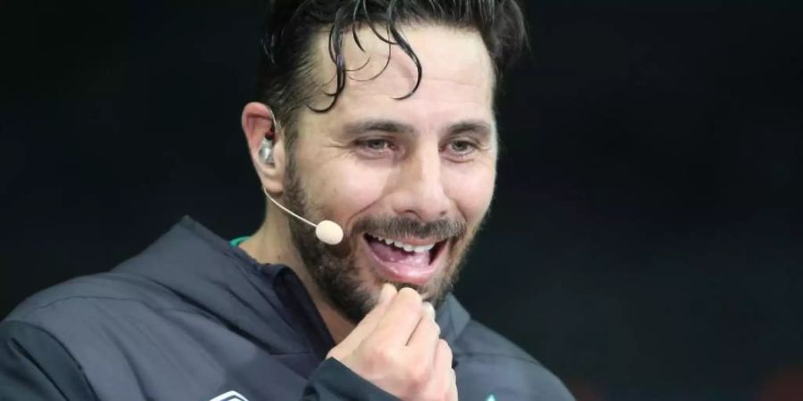 Freute sich über seinen Freistoss-Coup: Werder-Stürmer Claudio Pizarro. Foto: Andreas Gora