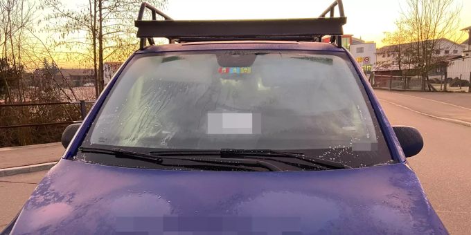 Der Autolenker musste seinen Führerausweis auf der Stelle abgeben. Kantonspolizei Aargau