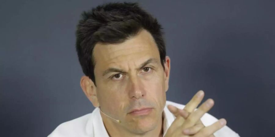 Fordert klare Ansagen in der Regelauslegung: Mercedes-Teamchef Toto Wolff. Foto: Sergei Grits/AP/dpa