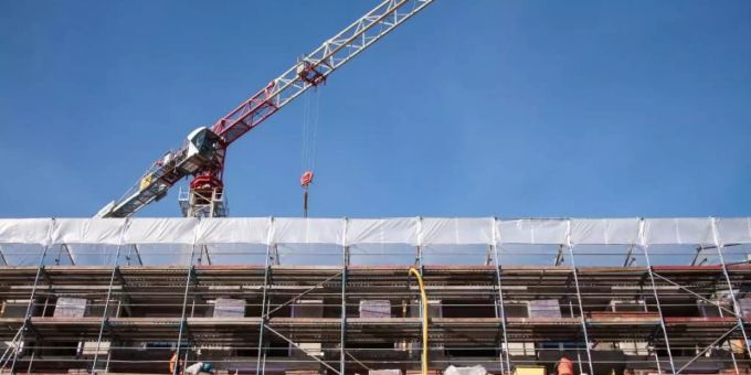 Der Wohnungsbau in Deutschland hat im Corona-Krisenjahr 2020 den höchsten Stand seit 2001 erreicht. Foto: Daniel Bockwoldt/dpa Der Wohnungsbau in Deutschland hat im Corona-Krisenjahr 2020 den höchsten Stand seit 2001 erreicht. Foto: Daniel Bockwoldt/dpa