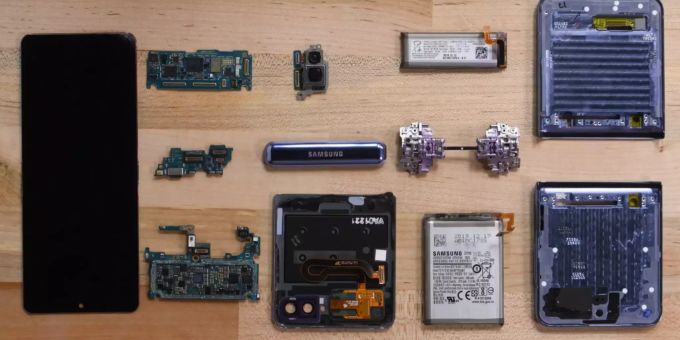 iFixit-Teardown - Samsung Galaxy Z Flip: Reparatur ist komplex