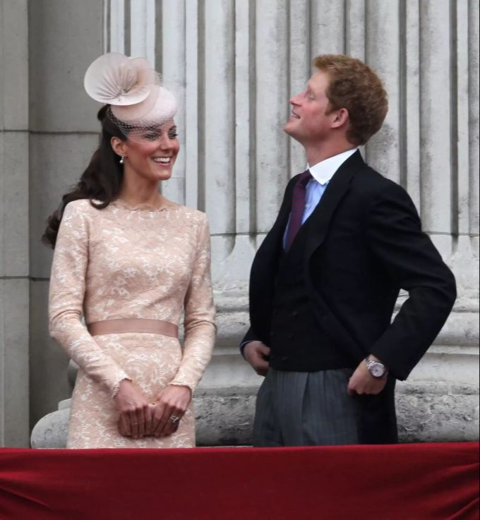 2012 hatten Kate Middleton und Prinz Harry noch viel Spass zusammen. Kate Middleton Prinz Harry