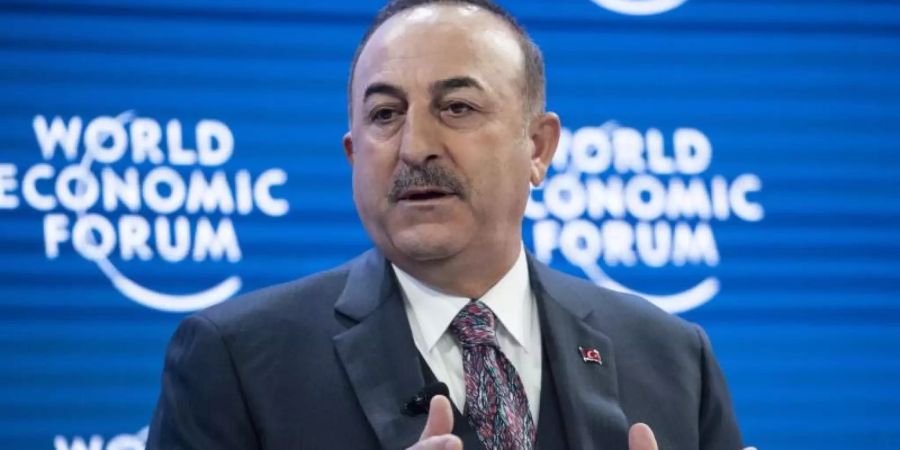 Der türkische Aussenminister Mevlüt Cavusoglu beim Weltwirtschaftsforum in Davos. Foto: Alessandro Della Valle/KEYSTONE/dpa