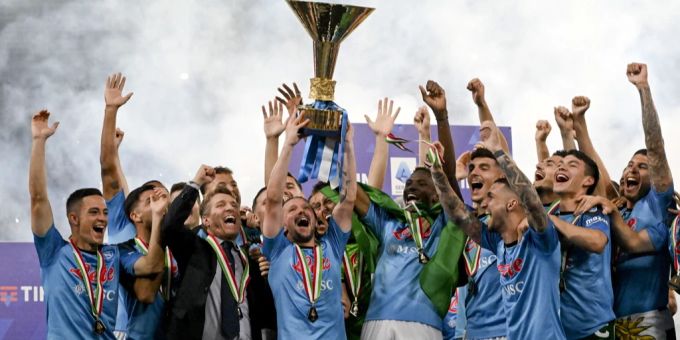 Kann der SSC Neapel seinen Titel in der Serie A verteidigen? SSC Neapel