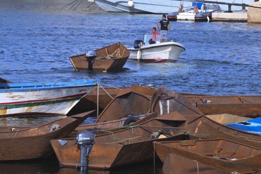 In Lampedusa herrscht ein Flüchtlingschaos.