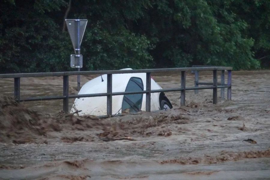 österreich unwetter überflutung