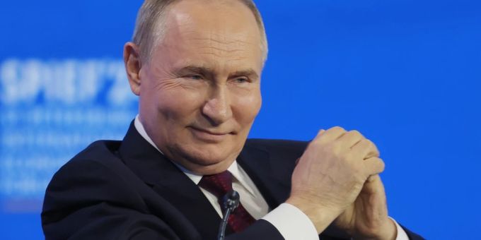 Bei Wladimir Putin soll im Liebesleben einiges abgehen. wladimir putin