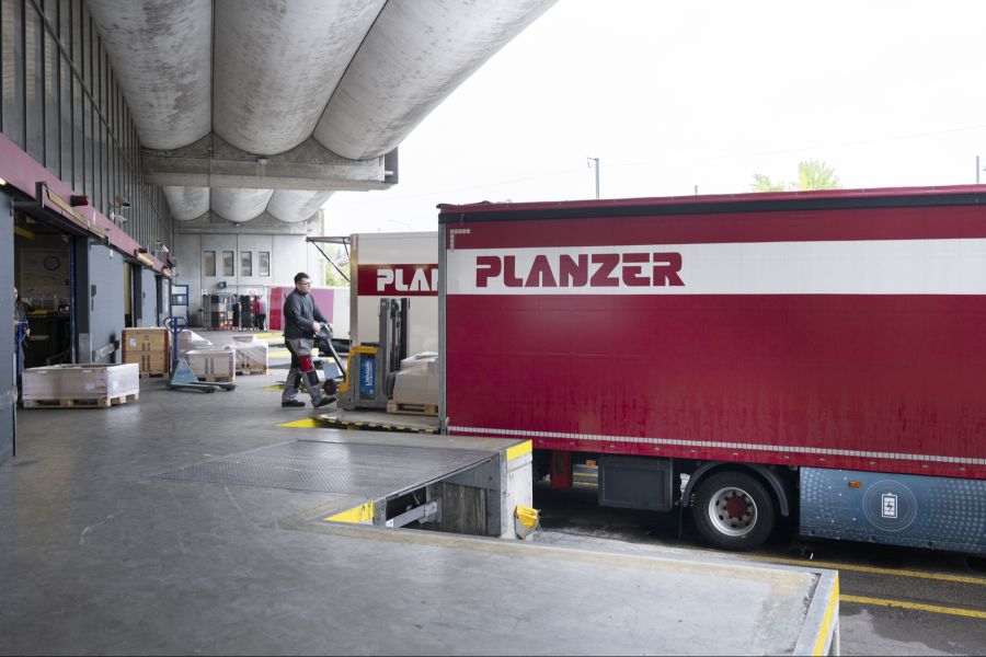 Transport- und Logistikunternehmen sind von den aktuell hohen Treibstoffpreisen besonders betroffen.