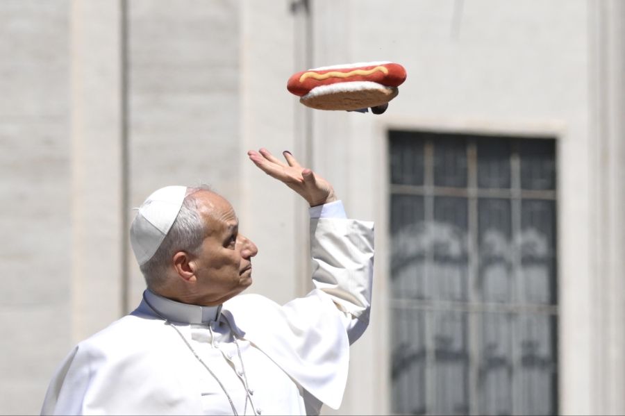 Papst Leo XIV. ist der erste US-Amerikaner, der das höchste Amt der katholischen Kirche bekleidet.