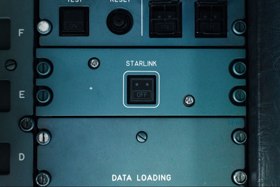 Das Internet funktioniert über die Satellitentechnologie von Starlink.