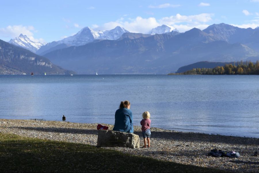 Am Wochenende steigen die Temperaturen teils bis auf 15 Grad.