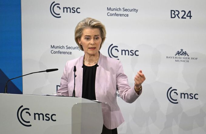 EU-Kommissionspräsidentin von der Leyen spricht sich für die Einbindung Europas in Verhandlungen zur Beendigung des Ukraine-Kriegs aus. ukraine