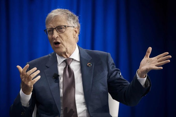Im Gegensatz zu Elon Musk will Bill Gates sich nicht in die europäische Politik einmischen. bill gates elon musk