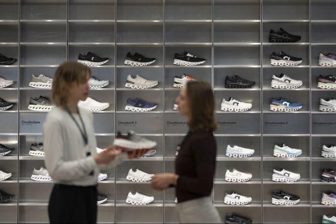 On macht den Grossteil seines Umsatzes weiterhin mit dem Verkauf von Schuhen. On Roger Federer