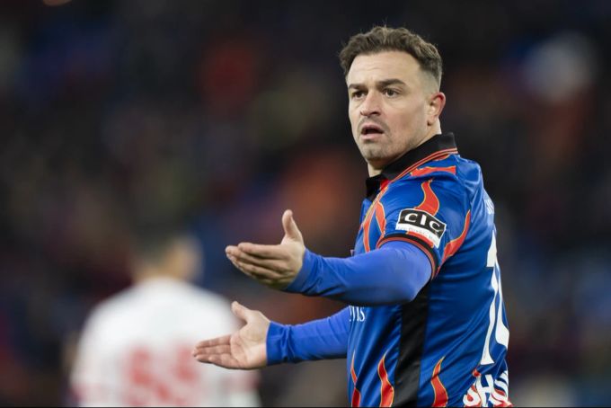 Trifft der FC Basel in der Barrage einmal auf Rapperswil – oder steigt das Zürichsee-Team in die Super League auf – wird es heikel für Xherdan Shaqiri. Xherdan Shaqiri FC Basel