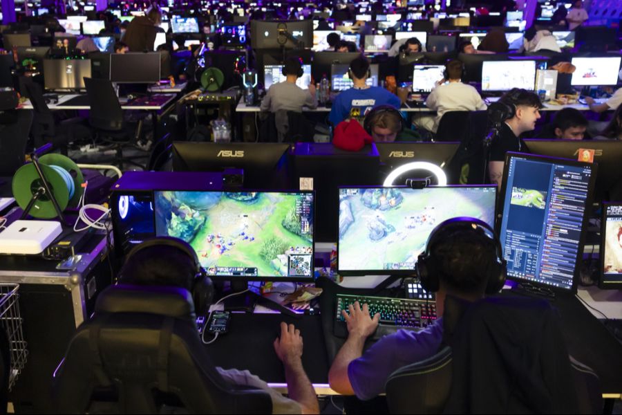 Gamer E-Sports HeroFest